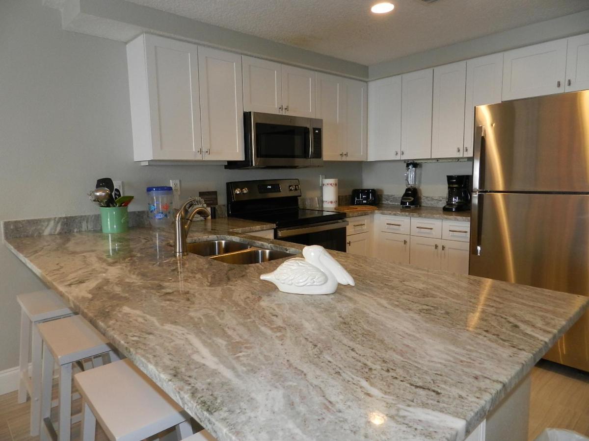 Vacation In Comfort And Luxury - 3 Bedroom Direct Oceanfront - Wyndham Ocean Walk Resort 2425 Daytona Beach Exterior photo
